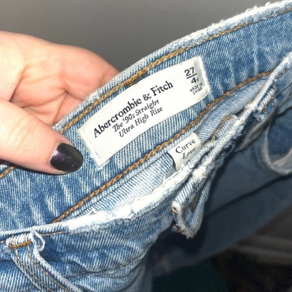 A&F Curve Love The 90’s Straight Ultra High Rise Blue Jeans Size 27/4s - Picture 3 of 10